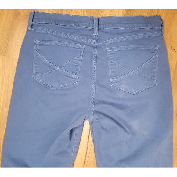 NYDJ - Not Your Daughter's Jeans Blue Denim Cotton Crop Pants, Size 12 (34”x20”) - Picture 5 of 12